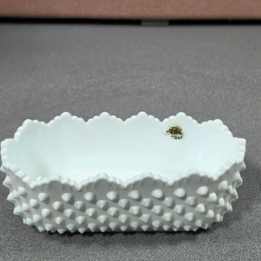 Fenton Hobnail Planter Milk‎ Glass White Excellent Scalloped Rectangular Bowl